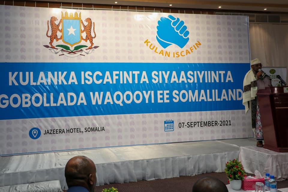 ROOBLE: “Somaliland masiirkeeda doorashada iyadaa xor u ah, waxaan uga dambeeyaa Cabdi Xaashi iyo Mahdi Guuleed” (daawo)