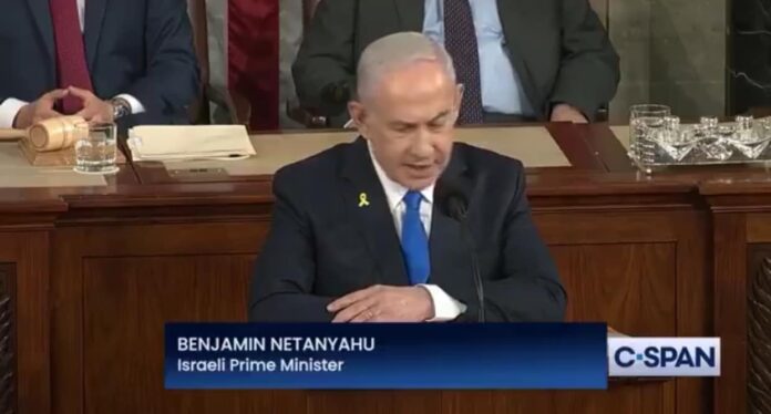 Netanyahu oo Cambaareeyn kala kulmay khudbad uu Jeediyay