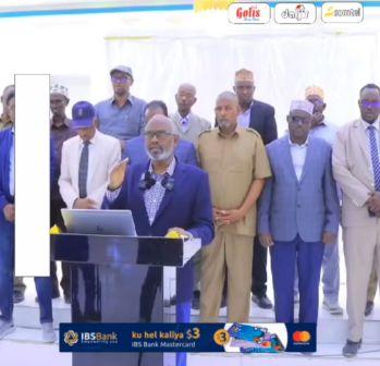 “Dastuur lasameyn maayo micnaheeda waxaa weeye horay usocon meyno, dowlad noqon meyno