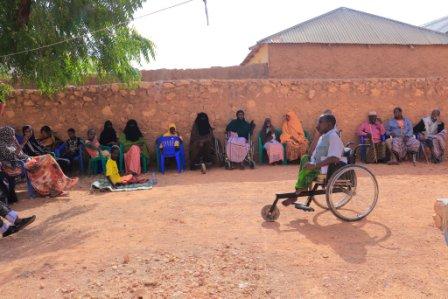 Ururka Naafada degmada Buurtinle ayaa waxay Cabasho ka muujiyeen inaysan helin Xaquuqdi ay lahayeen