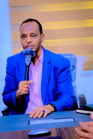 Wasiirka Maaliyadda Puntland Maxamed Faarax Maxamuud oo ka haddlay dayactirka Wasaaradda Puntland.