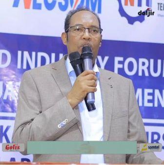 Wasiirka Wasaarada Shaqada iyo Shaqaalaha iyo Arimaha Bulshada Puntland Cabdiraxmaan Sheekh Axmed..