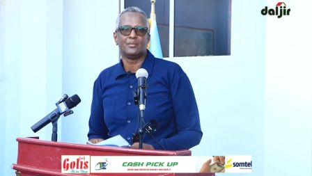 “Xamar dadka isdiiwaangaliyay Xeryaha barakacayaasha laga soo aruuriyay” C.C Warsame