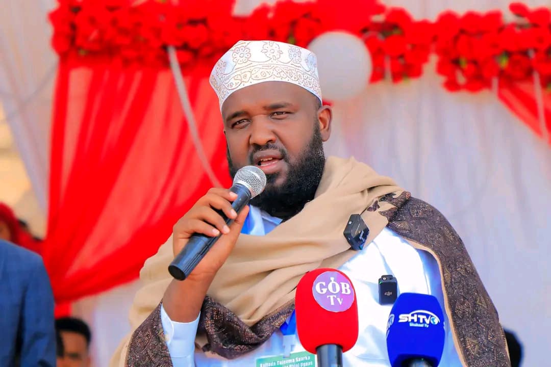“Midnimo iyo walaalnimo ayey Soomaalida maanta u baahantahay,” Garaad Kulmiye Garaad Maxamed “Midnimo iyo walaalnimo ayey Soomaalida maanta u baahantahay,” Garaad Kulmiye Garaad Maxamed