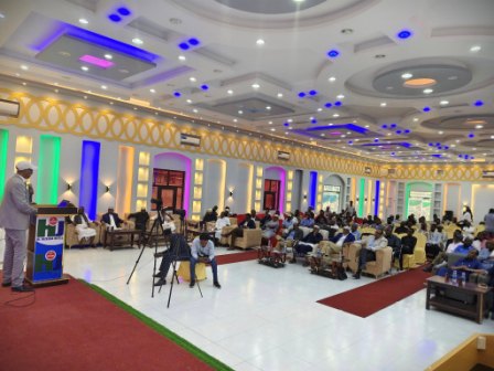 Wasiirka Waxabarshada oo Daljir uga warramay qodobadii dowladu markii hore saluugga ka muujisay