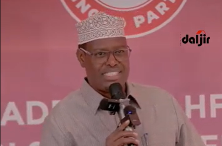 Dadkaan waxay isugu soo baxeen sidii ay codkooda wax ugu dooran lahaayeen,