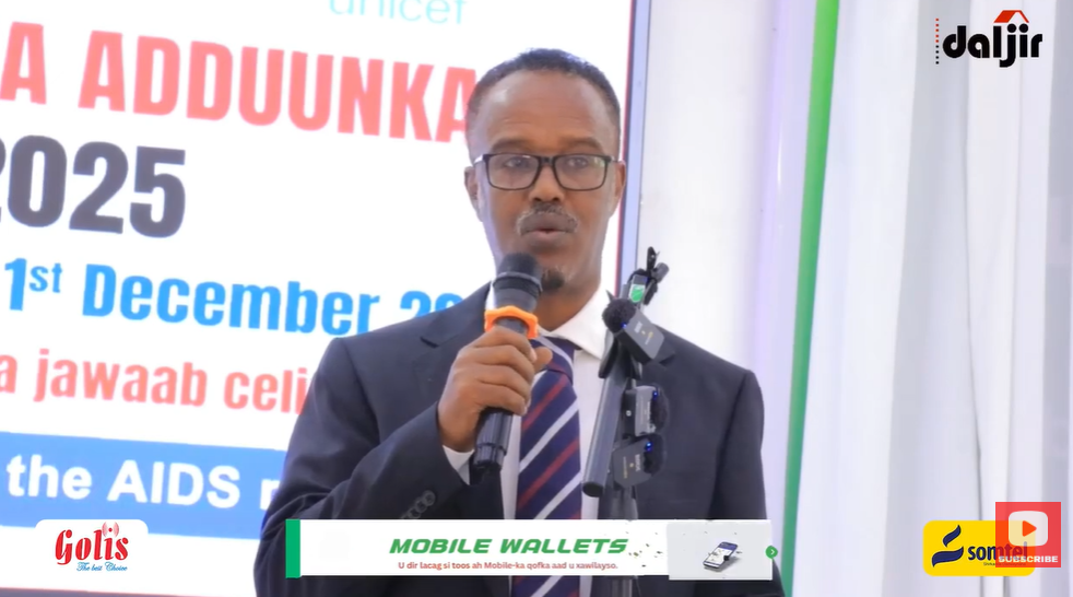 Xildhibaan Cabdicasiis axmed dhahar Guddoomiyaha Gudiga arimaha bulshada