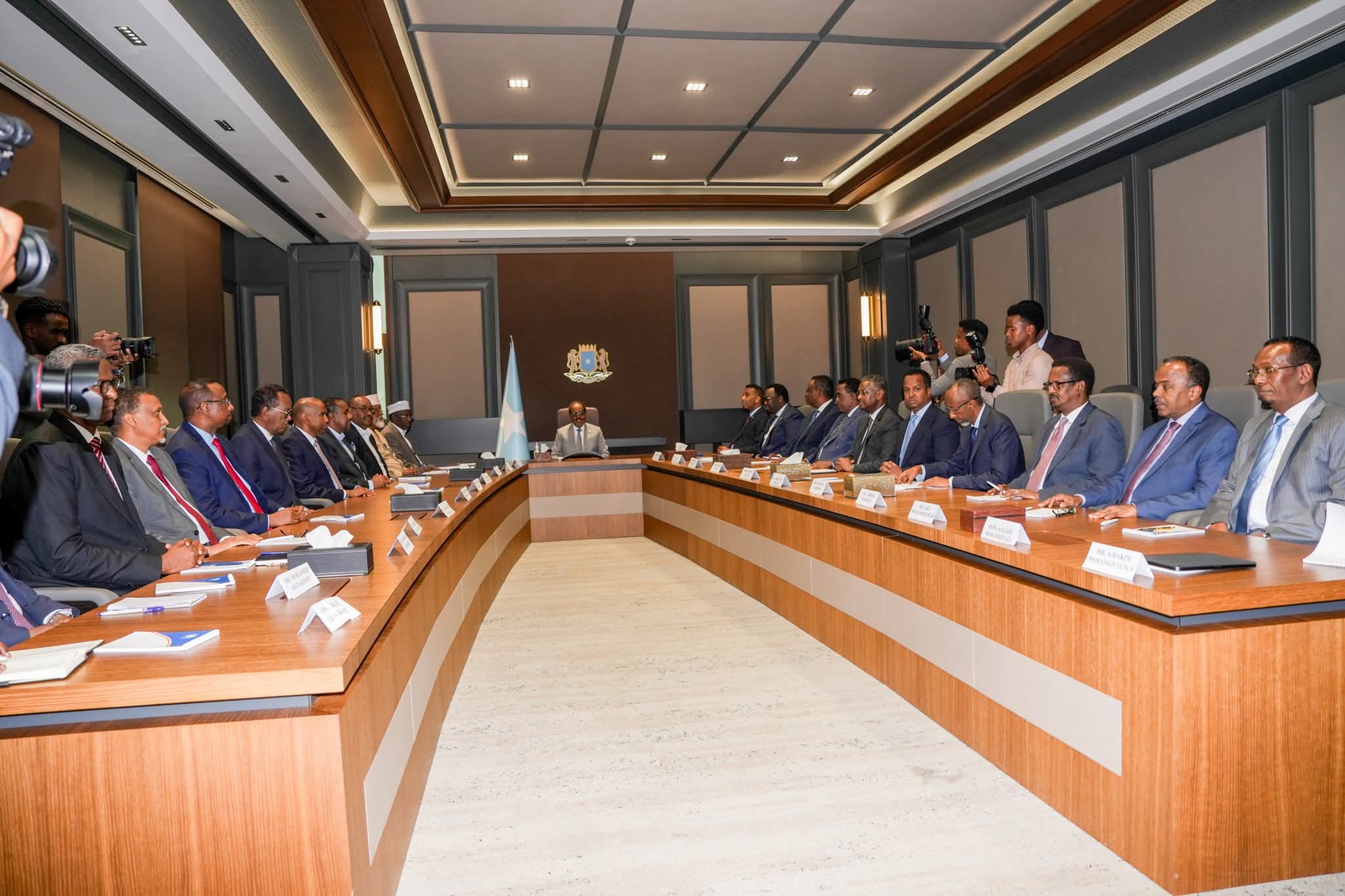 Stalemate at Villa Somalia: The Emperor Has No Federal Clothes