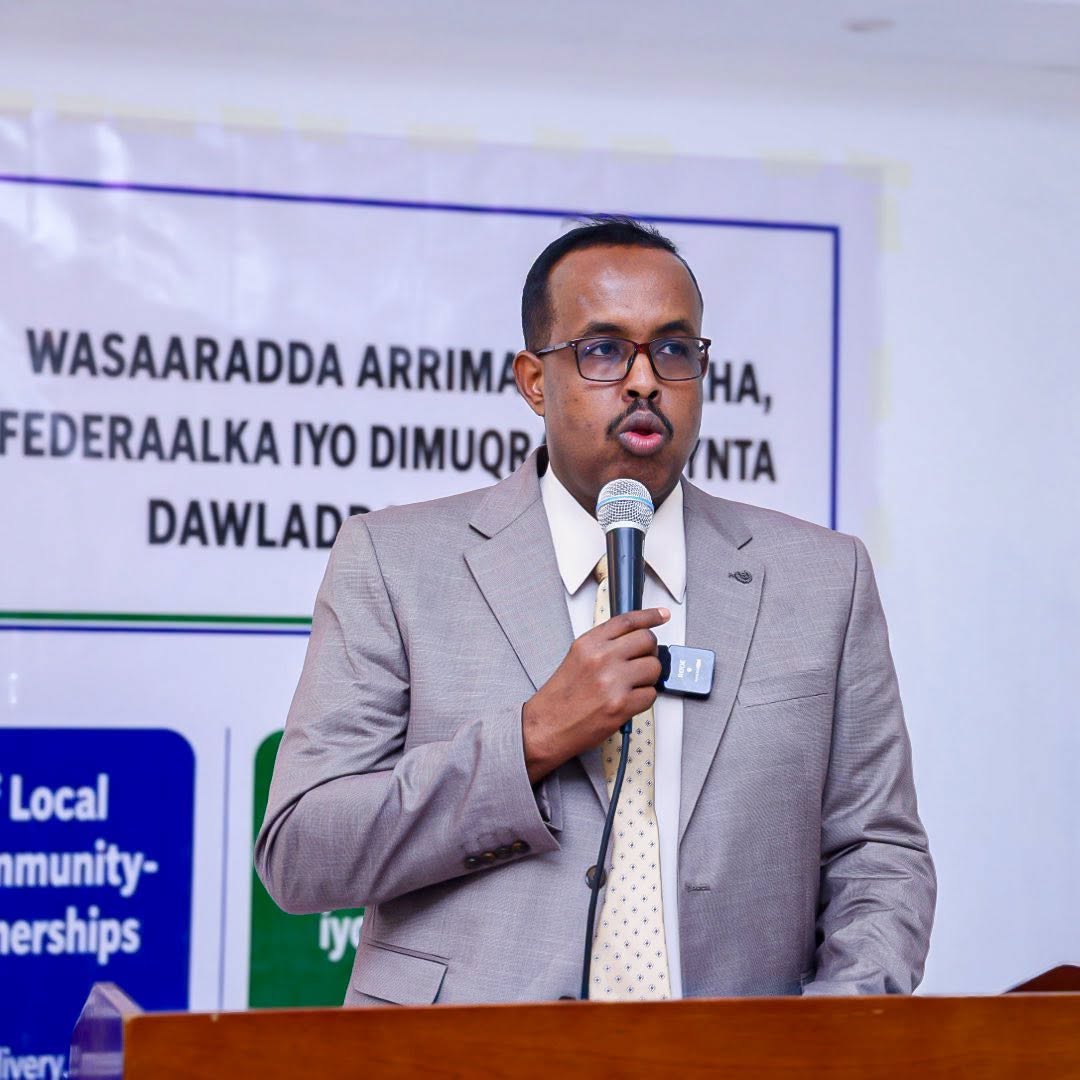 Agaasimaha Guud ee Wasaaradda Arrimaha Gudaha, Federaalka iyo Dimuqraadiyeynta Dawladda oo shir ka furay