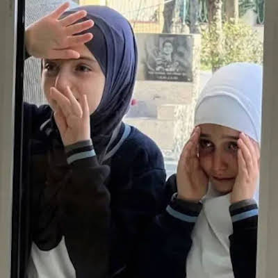 Iran oo waxbarasho lacag la’aan ah u ballanqaaday gabdhihii reer Azerbaijan ee xijaabka darti waxbarashada looga reebay Iran oo waxbarasho lacag la’aan ah u ballanqaaday gabdhihii reer Azerbaijan ee xijaabka darti waxbarashada looga reebay