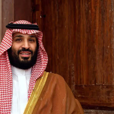Amiirka Sucuudiga Maxamed bin Salmaan oo qar ka laalaada